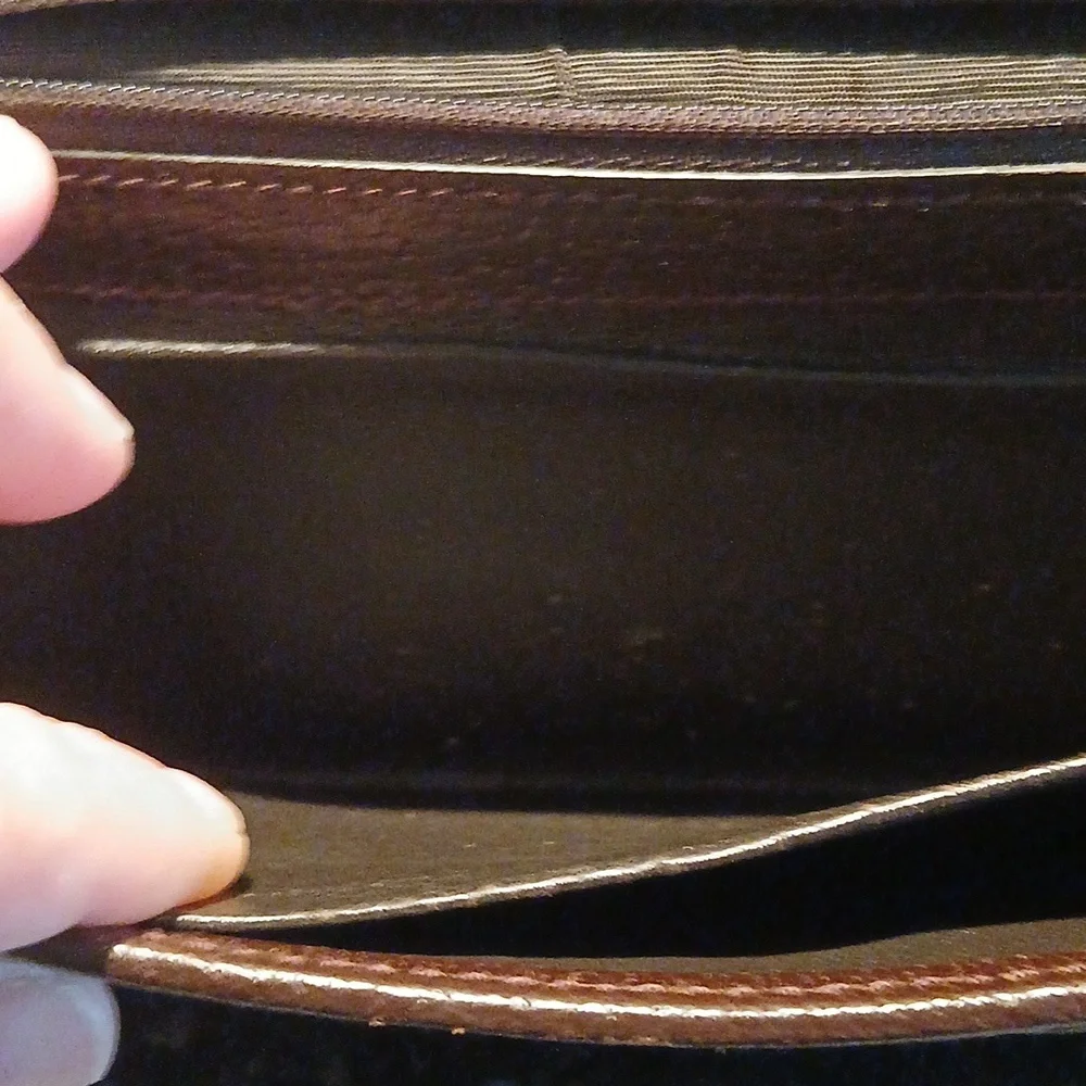 Authentic Gucci Brown Monogram Big Wallet - Picture 10 of 11